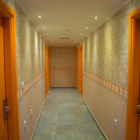 Lidra Hotel